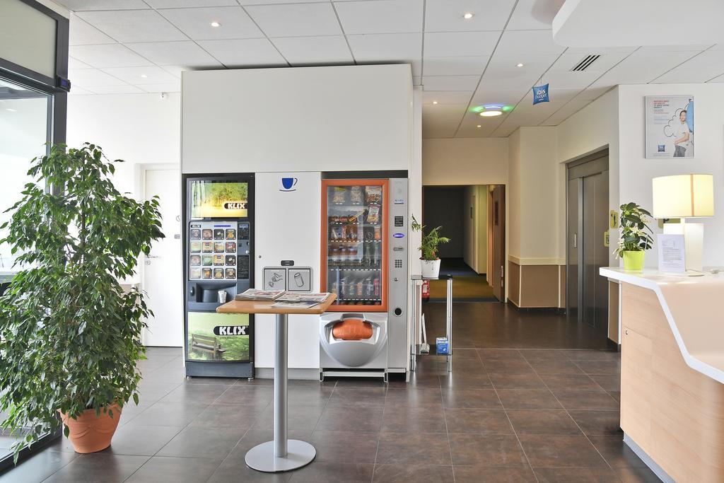 Ibis Budget Saint-Quentin Centre Gare 외부 사진